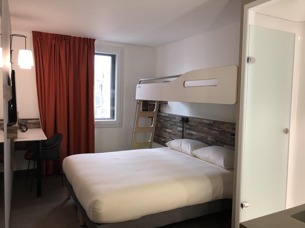 Ibis Budget Annecy Sud-Poisy Екстериор снимка